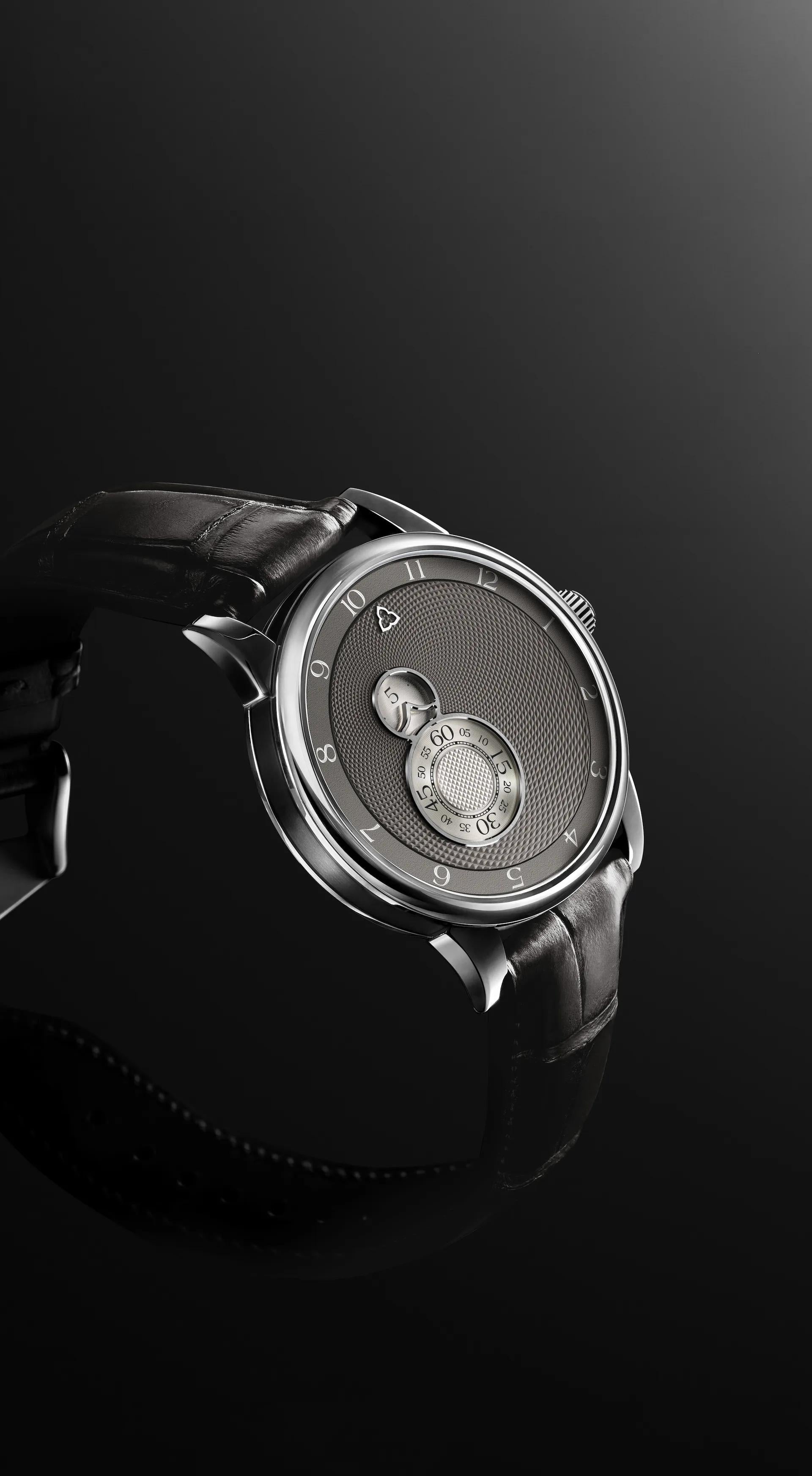 trilobe nuit fantastique watch alligator bracelet