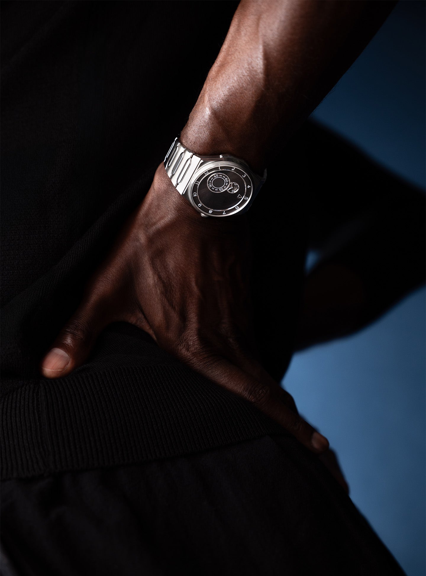 trilobe trente-deux sunray grey watch steel case