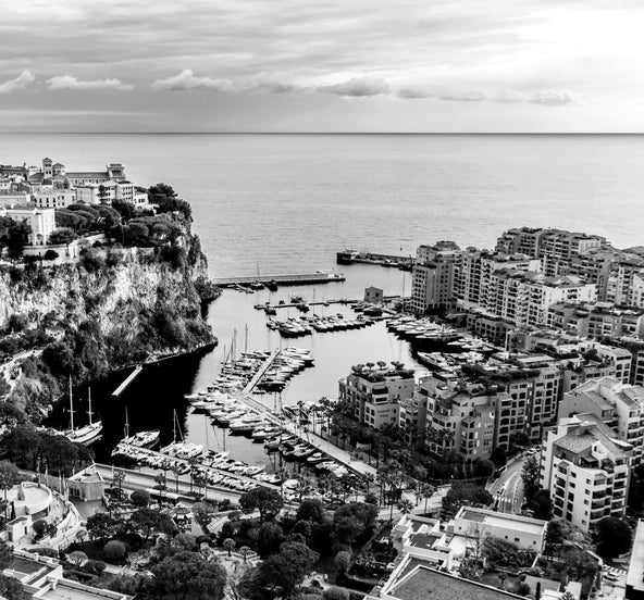 Art In Time Monaco
